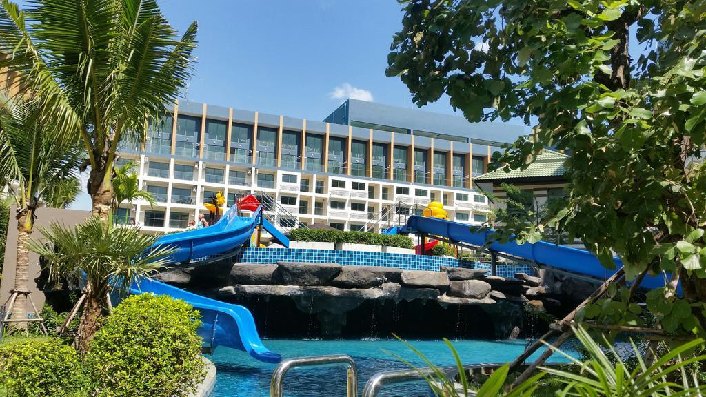 Pool View In Laguna Beach Resort 2 Джомтиен Бийч Екстериор снимка